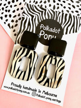 Danny - Black Button Hat - MM401