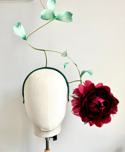 Lissi - Burgundy Feather Flower Fascinator