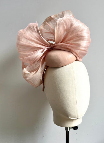 Alania - Nude Leather and Silk Fascinator