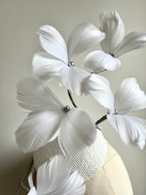 Pippa - White Floral Fascinator