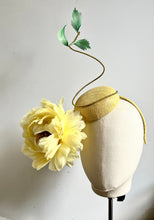 Kassidy - Yellow Feather Fascinator