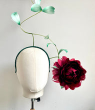 Lissi - Burgundy Feather Flower Fascinator
