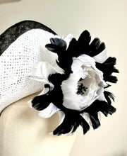 Marlo - Black & White Hat