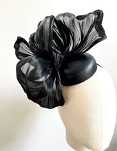 Alania - Black Leather and Silk Fascinator