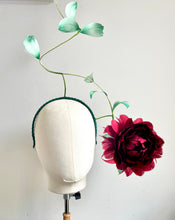 Lissi - Burgundy Feather Flower Fascinator