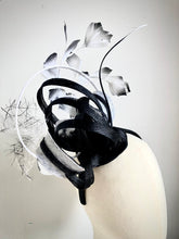 Verona - Black & White  Fascinator - MM1067