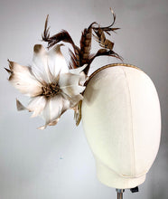 Prudence - Ivory Feather Flower Fascinator MM1011