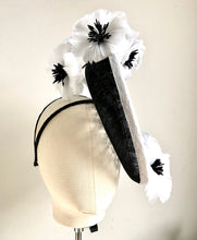 Bisset - Black & White Floral Hat/Fascinator - MM1013