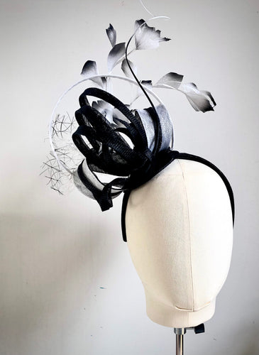 Verona - Black & White  Fascinator - MM1067