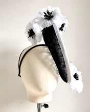 Bisset - Black & White Floral Hat/Fascinator - MM1013