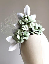 Ginni - Mint & White Floral Leather Fascinator - MM490