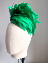 Khat - Emerald Feather  Fascinator - MM429