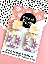 Lavender Daisy Earrings